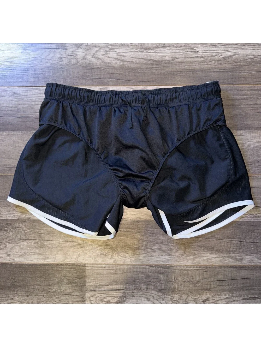 Nike Dri-Fit Tempo Activewear Short Womens Large Black High Rise Pull On Stretch
